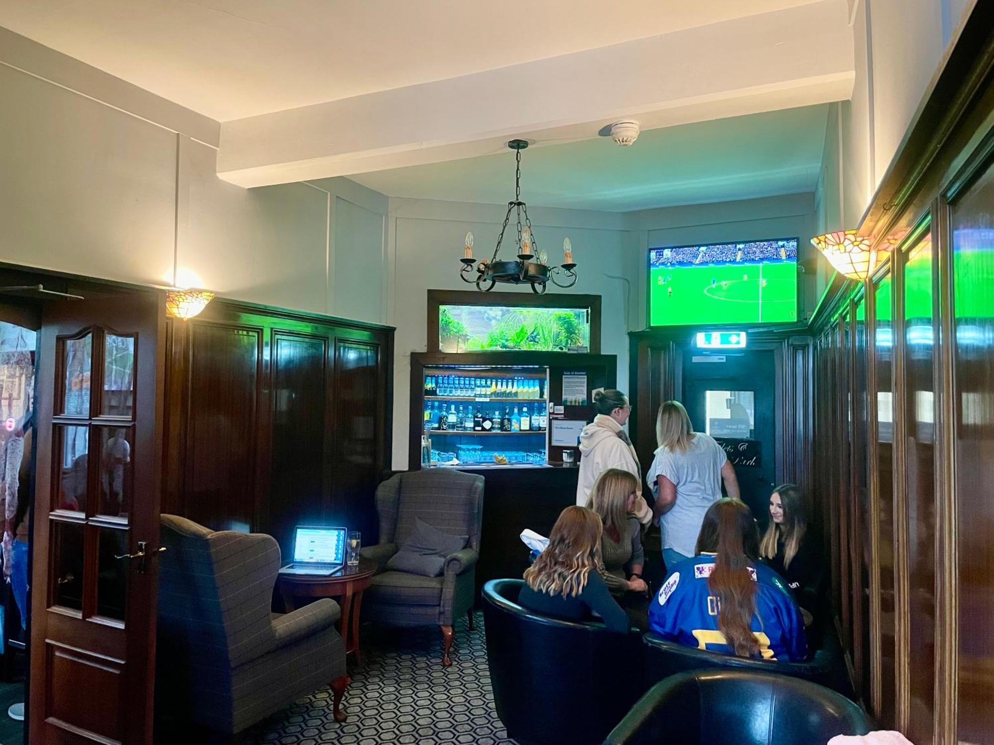 The Elbow Room Kirkcaldy Exterior foto